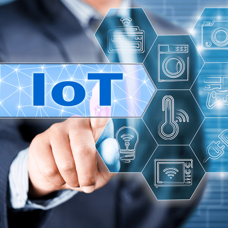Minh họa hệ sinh thái IoT kết nối các thiết bị nhà thông minh qua nền tảng Tuya Smart